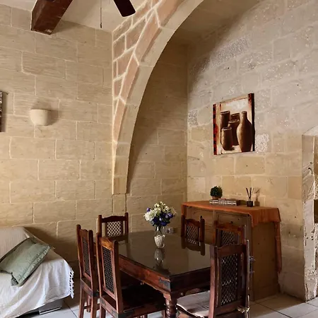 Arkati House 3*