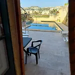 Arkati House Pensión