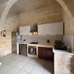 Pensión Arkati House Munxar