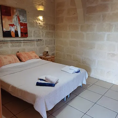 בית הארחה Arkati House