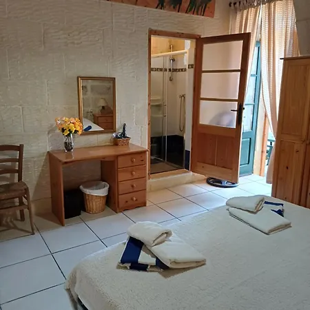 Arkati House Pensión