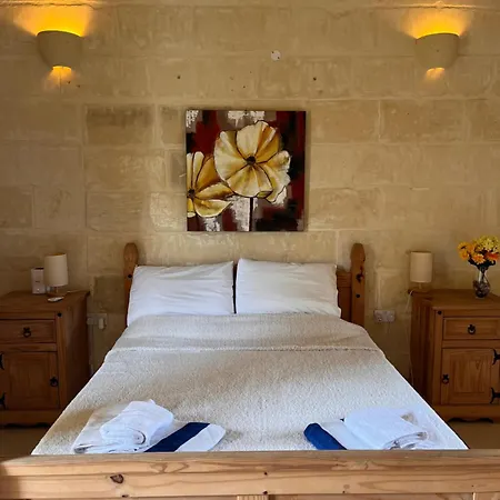 Arkati House Guest house Munxar