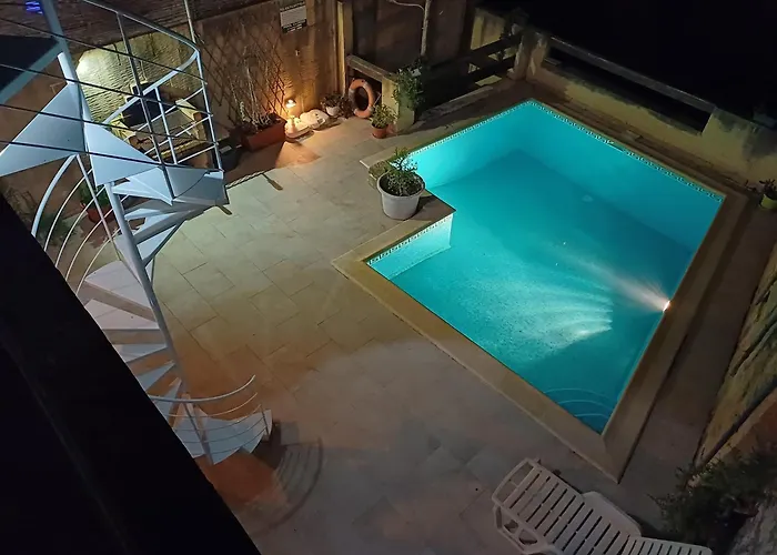 Pensión Arkati House *