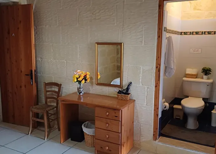 Pensión Arkati House *