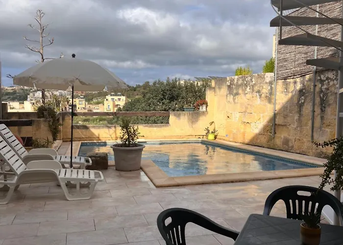 Arkati House Pensión Munxar