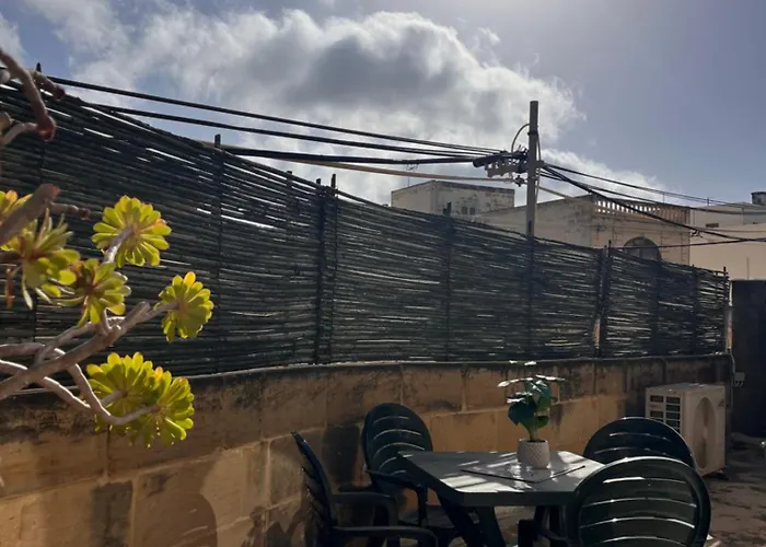 Arkati House 게스트하우스 *